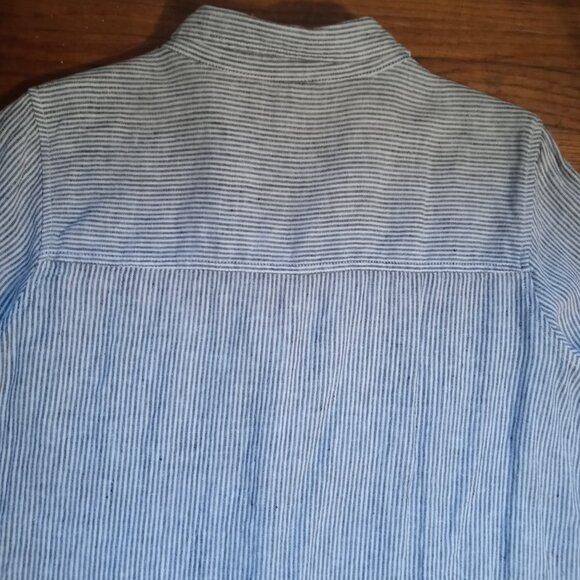 SIGRID OLSEN plus 100% linen button down shirt in stripe (1X) - Picture 9 of 15